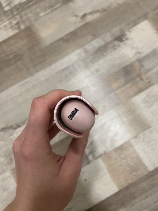 Портативний випрямляч для волосся