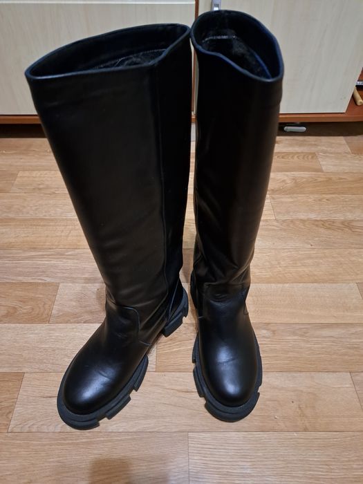 Шкіряні чоботи евро зима нові