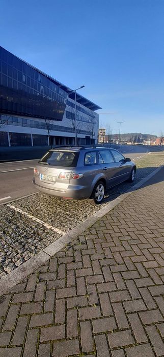 Mazda 6 136cv em bom estado.
