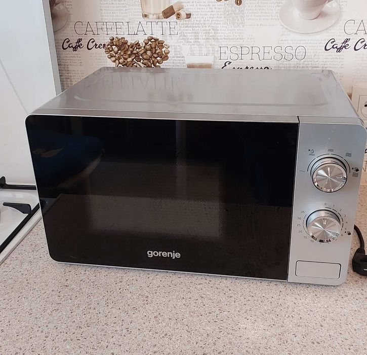Продам микроволновую печь Gorenje