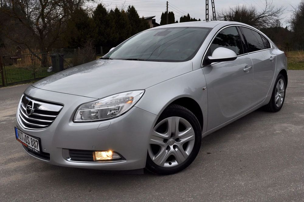 Opel Insignia z Gwarancją ~ Liftback ~ 1.8 benzyna ~ Navi ~ Klimatronik ~ z Niemiec