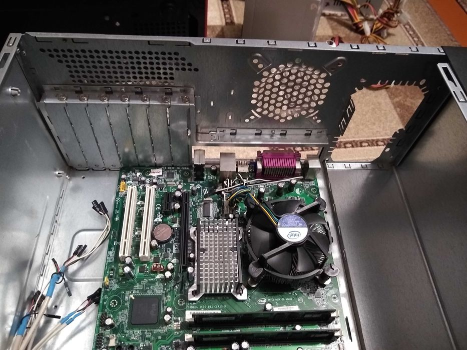 Комп`ютер, системний блок 2 ядра, 2 ГБ, 400 W, великий корпус