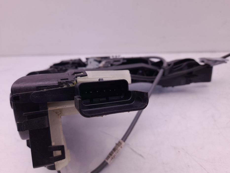 Fechadura / fecho porta frente esquerdo CITROËN C3 III (SX)