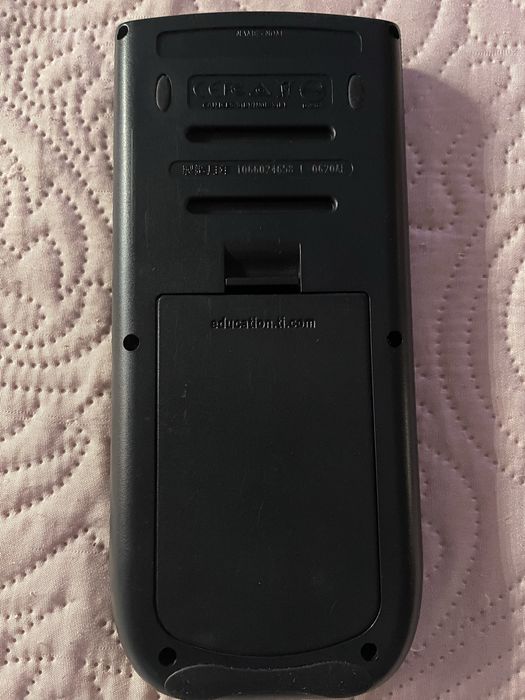 Calculadora Gráfica Texas Instruments TI-84 Plus (Excelente Estado)