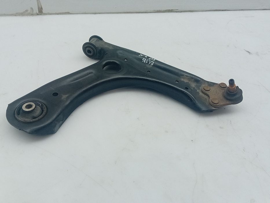 Braço de suspensão frente direito SEAT Ibiza IV SportCoupe (6J1, 6P5)