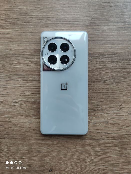 OnePlus 12 16/512GB (2 SIM)