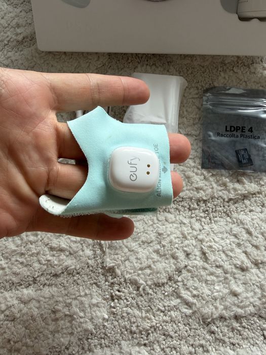 Niania elektroniczna Eufy Baby Smart Sock 340S