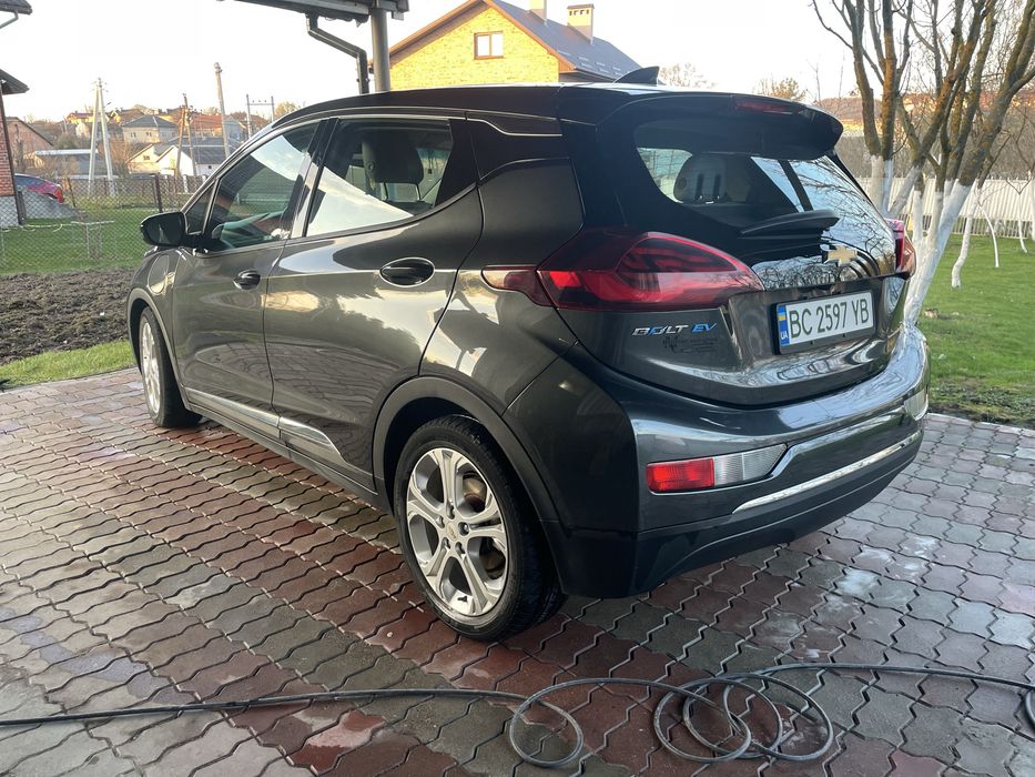 Продам авто chevrolet bolt
