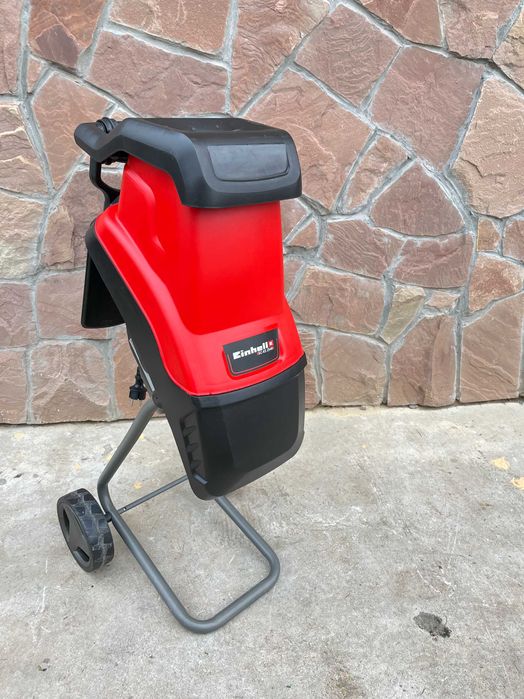 Садовий подрібнювач Einhell GC-KS 2540 ножовий бу ,без сумки