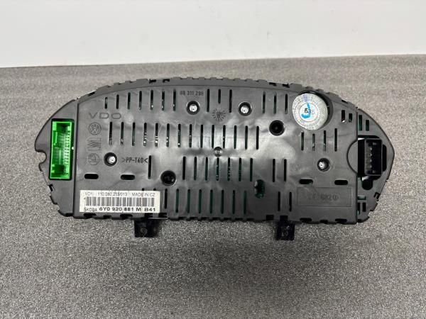 Quadrante / painel de instrumentos SKODA Fabia I Hatchback (6Y2)