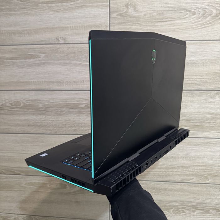 Ігровий ноутбук Dell Alienware 15 i7 8750, Gtx 1060 6Gb