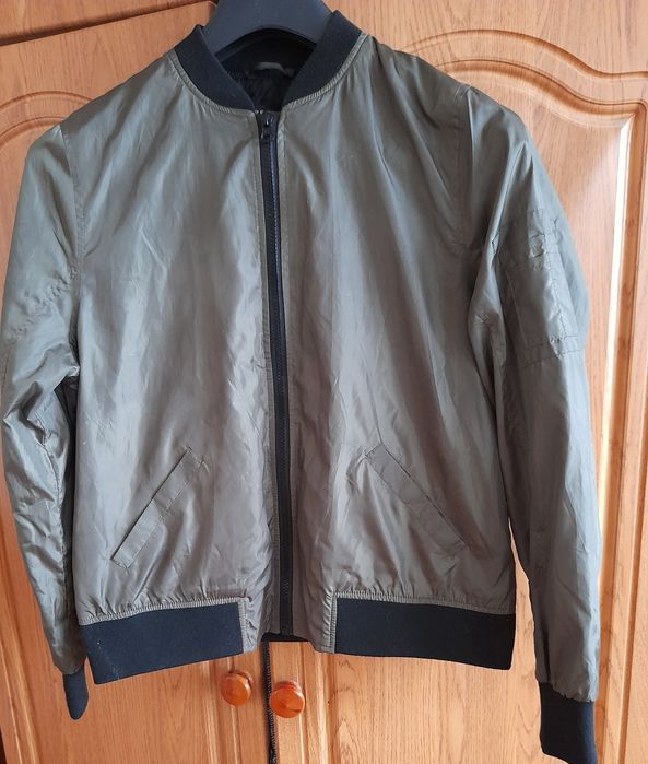 Kurtka bomberka rozm.S