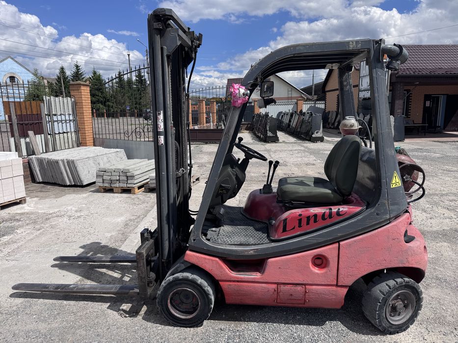 Навантажувач Linde h16t-02
