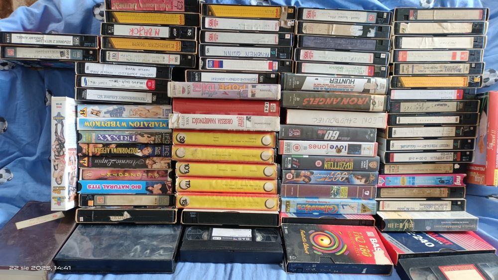 Kasety VHS okazja