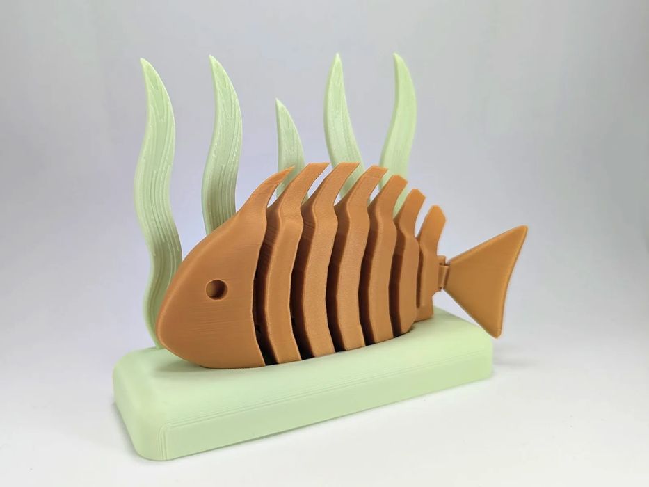 Peixe Articulado com Suporte