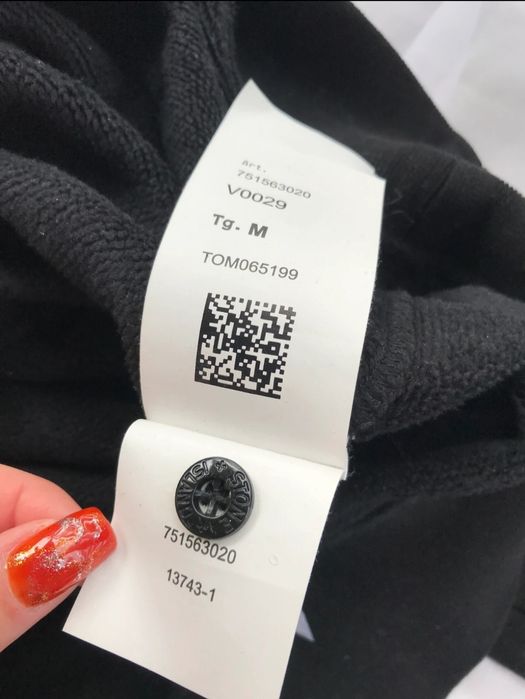 Czarna bluza Stone Island M