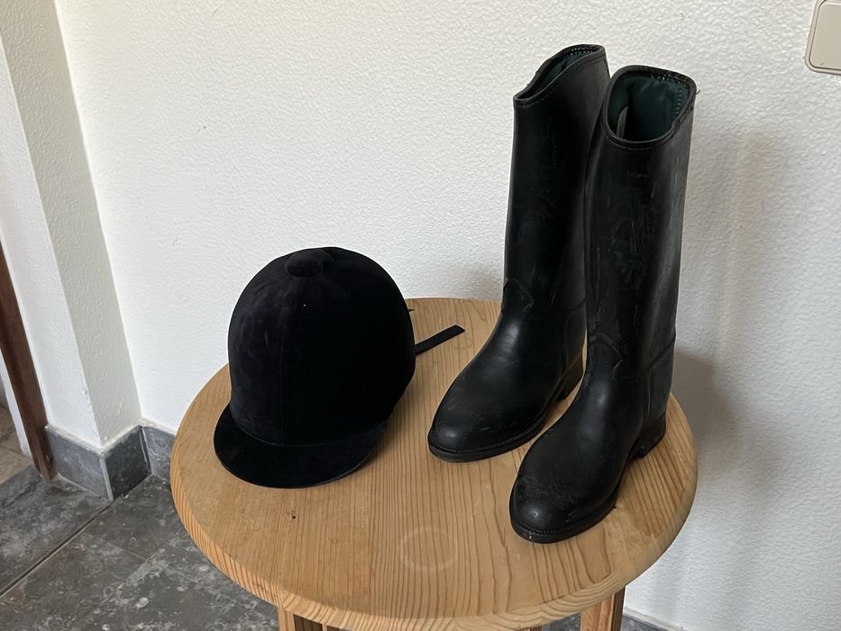 Bota e Toque de equitacao criança