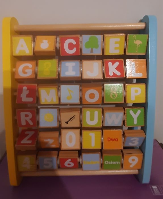 Drewniana zabawka edukacyjna