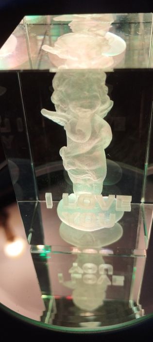 KRYSZTAŁ 3D # Szklana figurka lampka led Walentynki aniołek