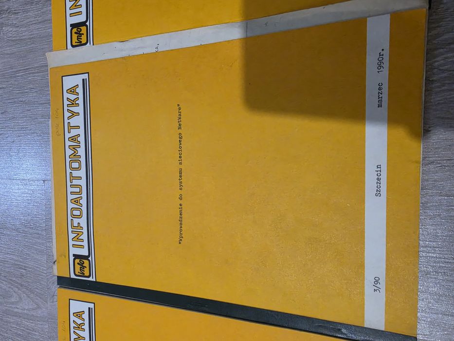Unikat Retro 1990 | Instrukcja Novell NetWare Infoautomatyka Szczecin |