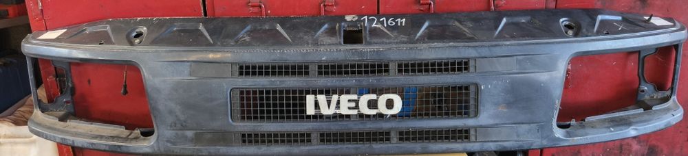 Pas przedni Atrapa Iveco  2 3510/ 3512