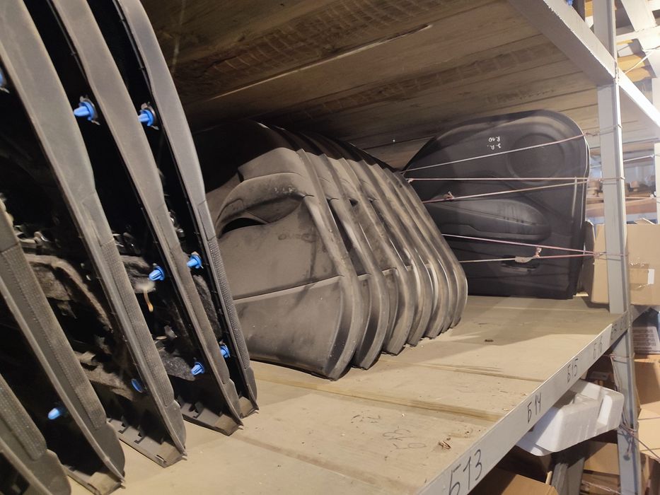 Карти обшивка дверей передньої правої лівої задньої Хундай Акцент Кіа