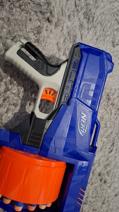 Nerf N-Strike Elite Surgefire - Como nova