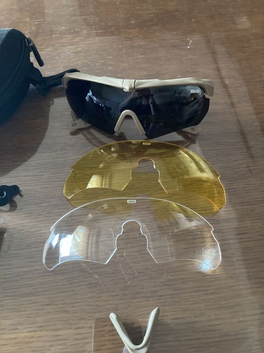 Окуляри тактичні