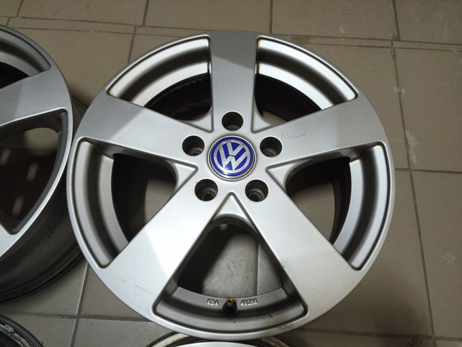 Диски R16 5/112 Dezent