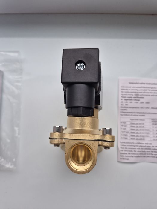 Електромагнитный клапан нормально открытый 220V для воды газа