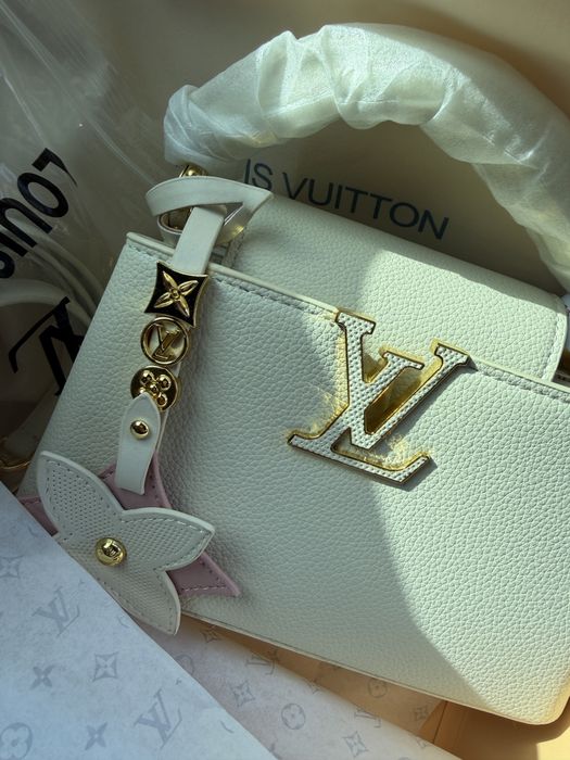 Сумка louis vuitton capuccines біла сумка луи витон капуцин біла