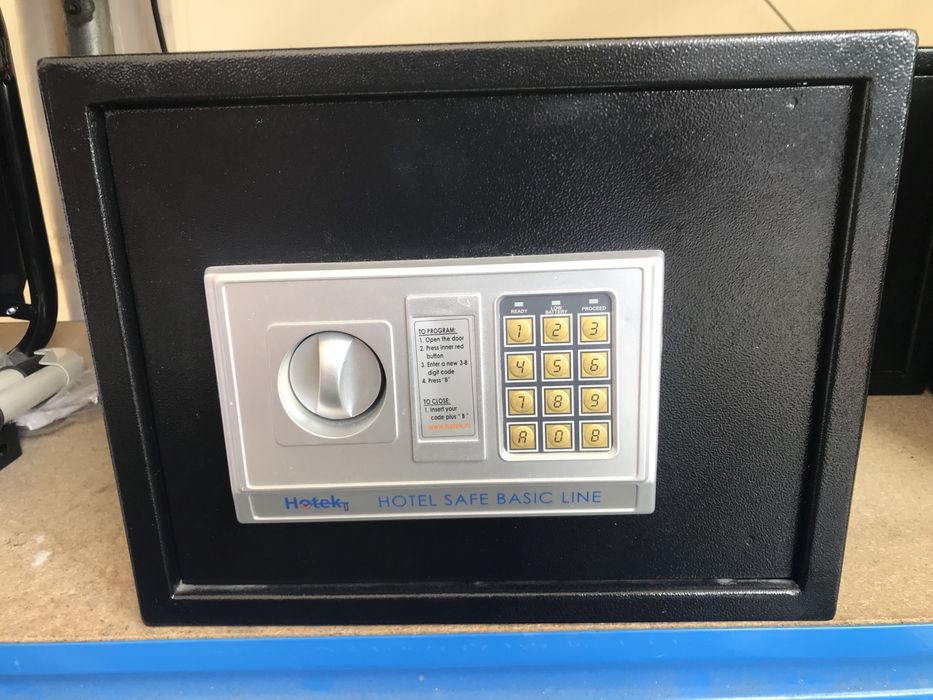 Sejf  Hotec Basic Line