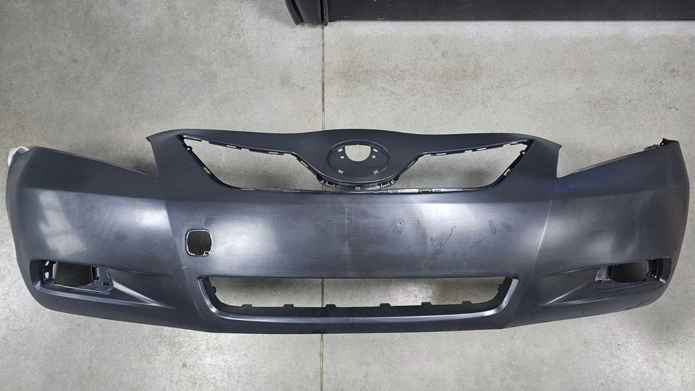 Крыло крило Toyota Camry  Тойота Камри 40 06-11 (XV40)