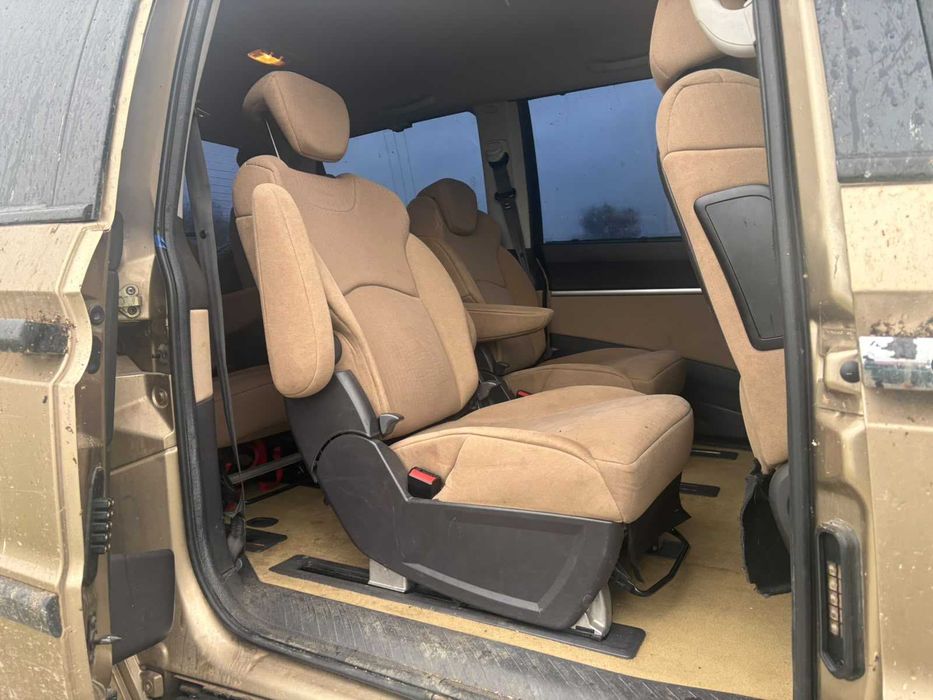 Fotel 2 i 3 rząd Fiat Ulysse II Peugeot 807 C8 Kamper Camper Podłokietniki Beżowe