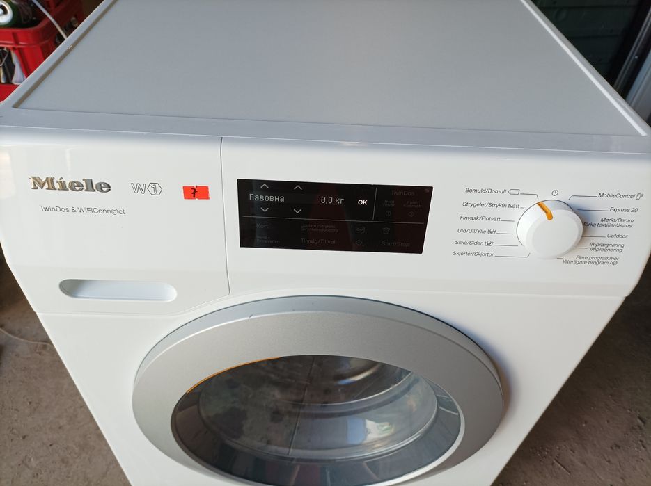 Пральна машина на 8 кг Miele WCE670