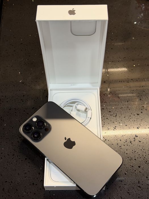 Продам iPhone 14 Pro Max 512GB  Space Black . Never Lock.