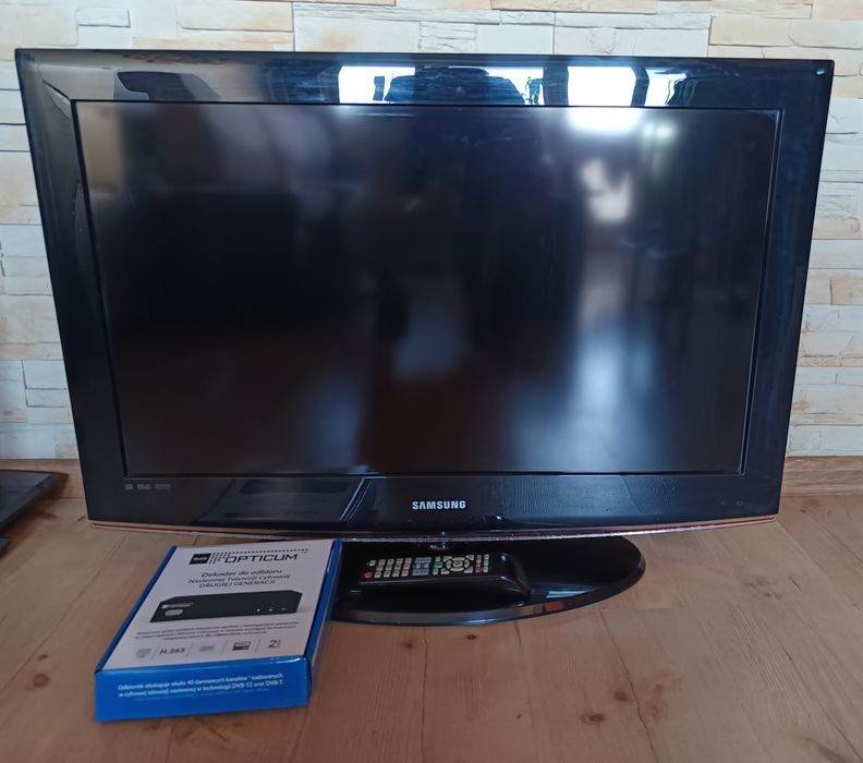 Telewizor Samsung+ dekoder