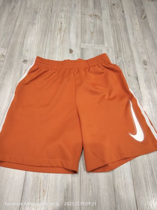 Продам шорти NIKE M