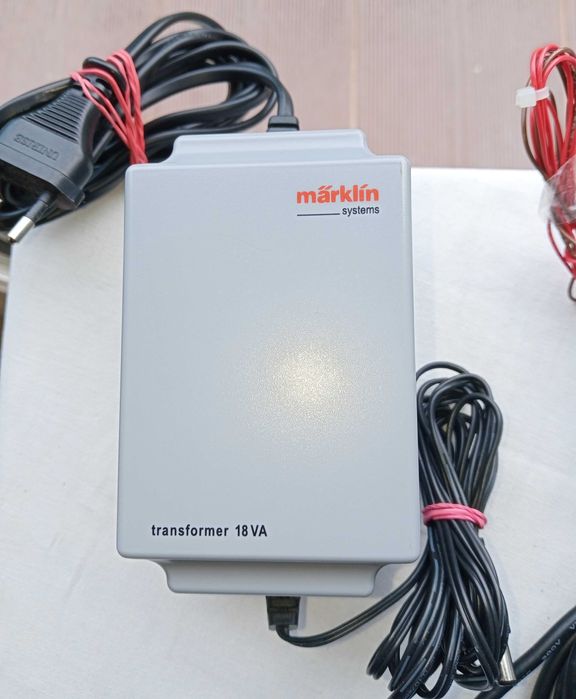 MARKLIN 60652, Comando digital+transformador+caixa adaptadora