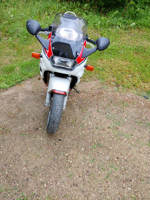 Suzuki GSX 750 F