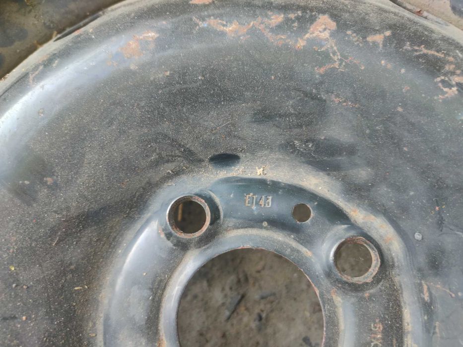 Резина Колесо в сборе с новой резиной R15 185/65