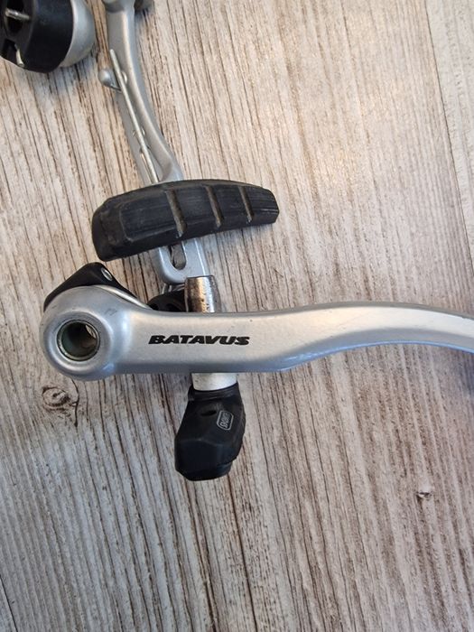 Hamulce rowerowe v brake Batavus komplet