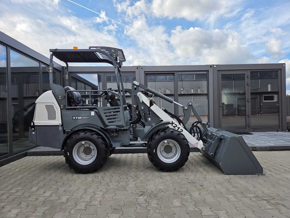 Ładowarka kołowa XTM X212 bez kabiny KUBOTA 25KM raty - leasing NOWOŚĆ