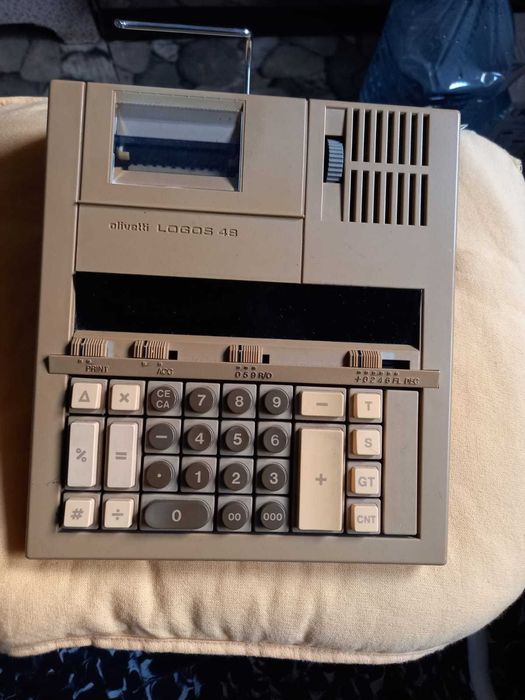 Máquinas registadoras/ calculadora antigas