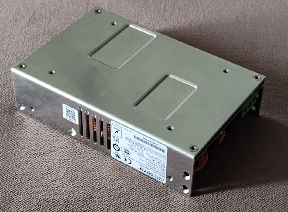 24V 27А Artesyn Power Supply блок живлення 650 Вт новий