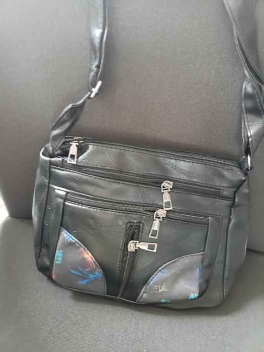 Torba przez ramię czarna