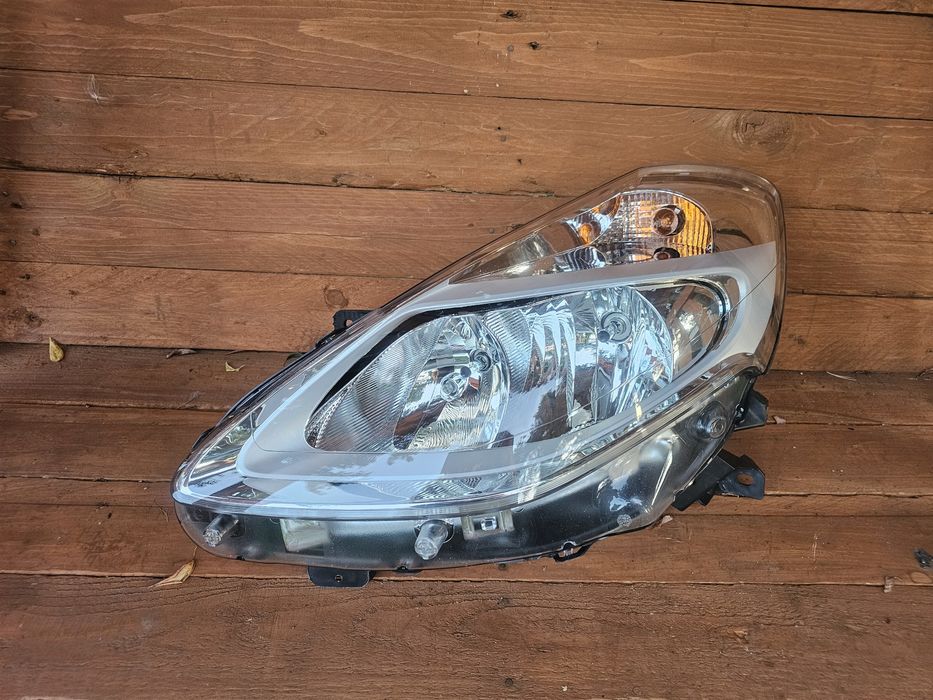 Reflektor lampa przód przednia lewa kierowcy Renault Clio III 3 Eu Oryginał