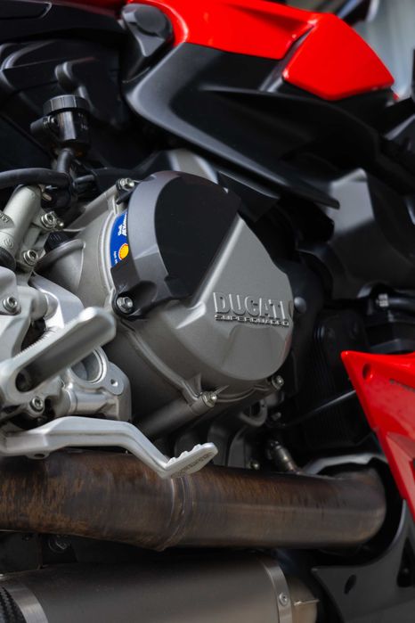 DUCATI STREETFIGHTER V2 - Oportunidade!