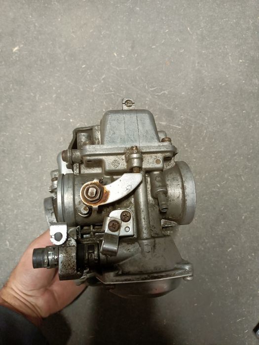 Yamaha Virago 1100 gazniki kpl