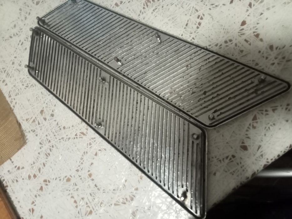 fiat 125p  FSO  wloty oslony słupka C metal oryg